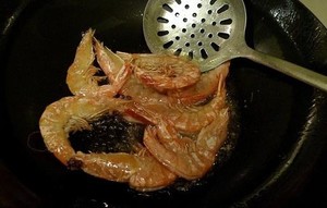 油焖大虾的做法 步骤4