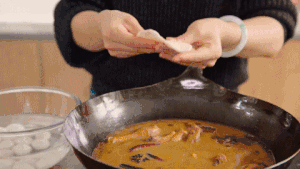 地锅鸡+自制红油的做法 步骤11